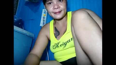 Snapshot of lushpinay08 chatting on 01.12.25 Ana online show from 01.12.25