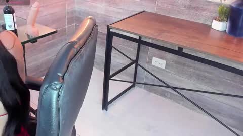 Snapshot of lussiewillow chatting on 09.23.25 Lussie online show from 09.23.25