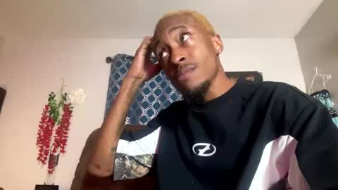 LUST online show from 11.26.25