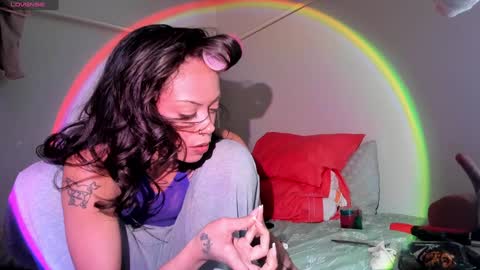 Snapshot of lustforlola chatting on 02.06.25 LOLA online show from 02.06.25