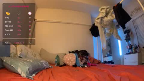 Snapshot of lustforlola chatting on 02.05.26 LOLA online show from 02.05.26