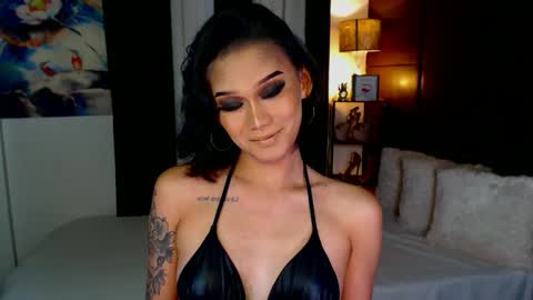 AdriannaFowks online show from 12.15.24