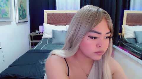 Snapshot of lustfuloffendertrina chatting on 01.06.25 Trina online show from 01.06.25