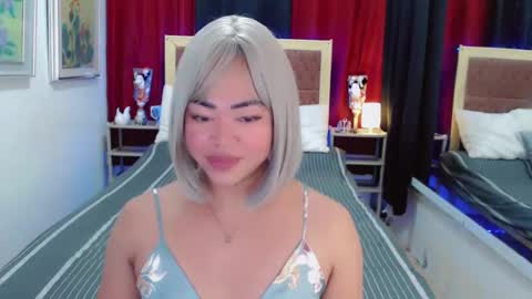 Snapshot of lustfuloffendertrina chatting on 02.25.25 Trina online show from 02.25.25