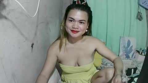 Flora Mae online show from 05.19.26
