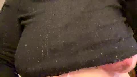 lustytits85 online show from 03.26.26