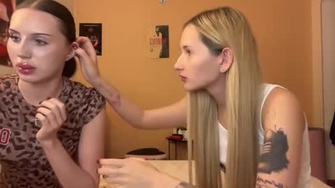 lustytwins online show from 10.01.25