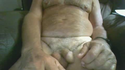 Snapshot of luv269er chatting on 12.19.24 luv269er online show from 12.19.24