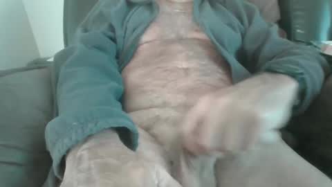 Snapshot of luv269er chatting on 02.18.25 luv269er online show from 02.18.25