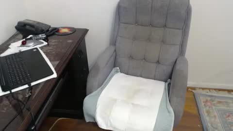 Luv2HavFunn online show from 11.11.25