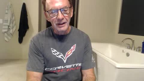 luv_missle online show from 04.18.26