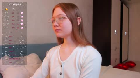 Snapshot of luv_tessa chatting on 02.20.26 Tessa online show from 02.20.26