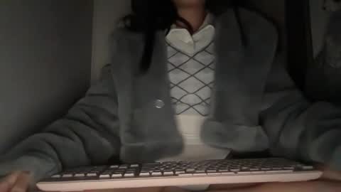 Snapshot of luvie8888 chatting on 01.16.26 Luviee online show from 01.16.26