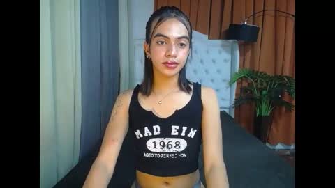 Snapshot of luvrr_trixie chatting on 01.19.26 luvrr_trixie online show from 01.19.26