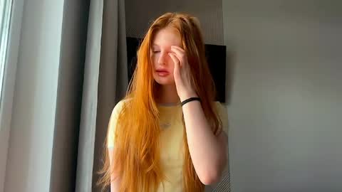 Snapshot of lux_angel chatting on 05.23.26 lux_angel online show from 05.23.26
