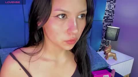 lux_bitchx online show from 12.21.25