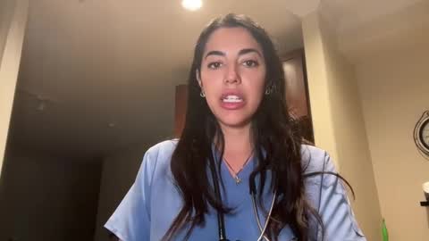 luxcher22 online show from 02.19.25