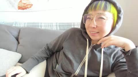 Snapshot of luxgray chatting on 02.13.26 LuxGray online show from 02.13.26