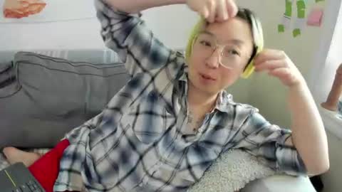 Snapshot of luxgray chatting on 06.08.26 LuxGray online show from 06.08.26