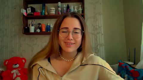 Katie online show from 10.10.25