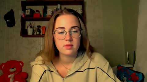 Katie online show from 10.12.25