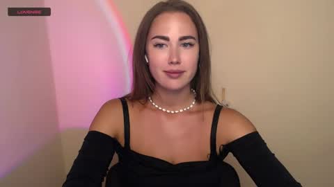 Snapshot of luxie_queen chatting on 07.23.26 Katie online show from 07.23.26