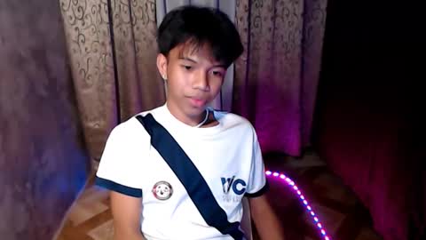 luxirfy online show from 12.19.25