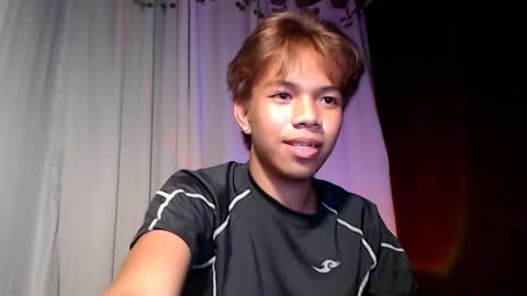 Snapshot of luxirfy_xx chatting on 05.22.26 luxirfy online show from 05.22.26