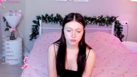 Selena online show from 12.21.25