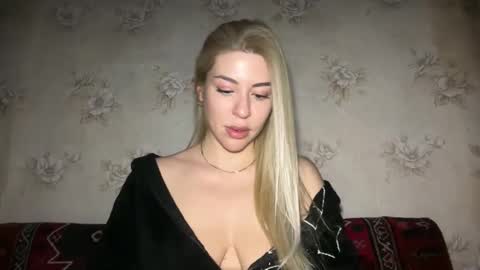 LuxSonyaStar online show from 01.17.26