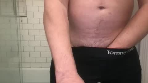 lvguynextdoor440656 online show from 11.12.25