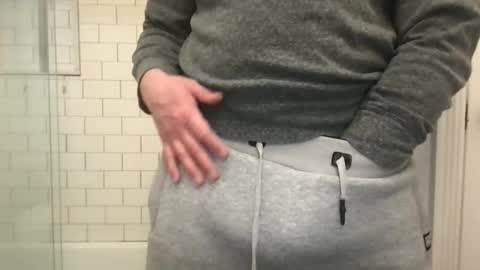 lvguynextdoor440656 online show from 02.23.26