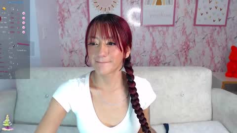 Call me Lia  online show from 12.31.24