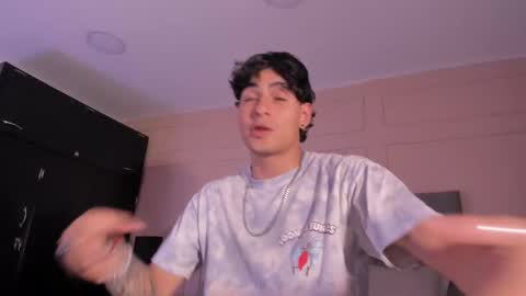 Lyan online show from 09.09.25