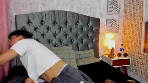 Lyan online show from 02.17.26