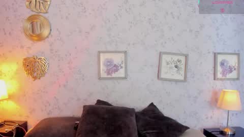 Snapshot of lyan_twink chatting on 06.01.26 Lyan online show from 06.01.26