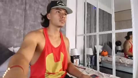 Snapshot of lycan_mushu chatting on 06.17.26 Lycan online show from 06.17.26