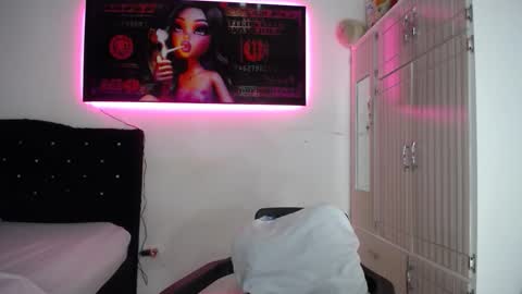 lyda   online show from 10.09.25