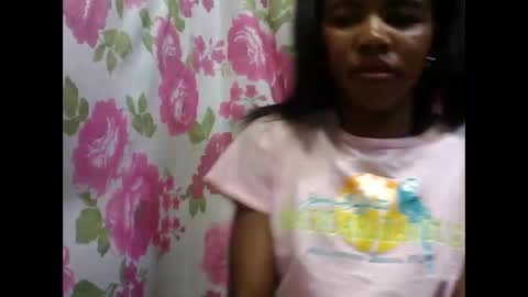 Lydiah online show from 10.18.25