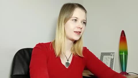 Snapshot of lydiasunny chatting on 09.16.25 Lydia online show from 09.16.25