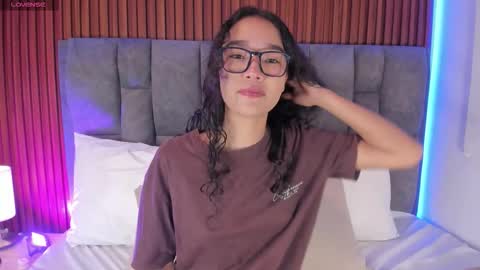 Lyhana Lee online show from 10.24.25