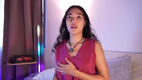 Lyhana Lee online show from 12.14.25