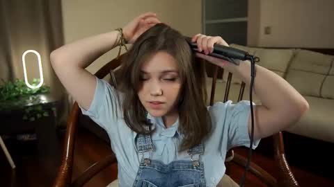 hi im Lyle online show from 03.01.25