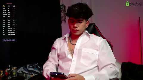 Lyle Bennett Freelance Model online show from 10.31.25