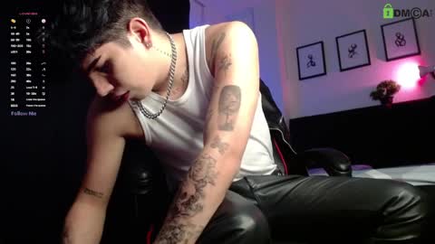 Snapshot of lylebennett_ chatting on 03.29.26 Lyle Bennett Freelance Model online show from 03.29.26