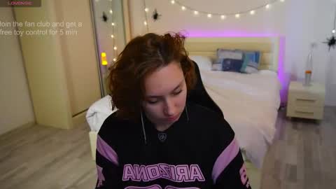 Lylian online show from 10.28.25