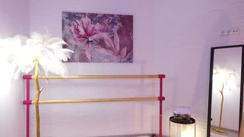 Lyly   online show from 01.19.25