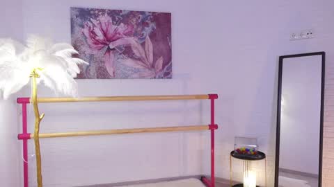 Lyly   online show from 02.02.25