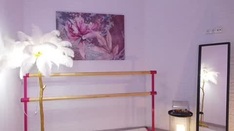 Lyly   online show from 02.07.25