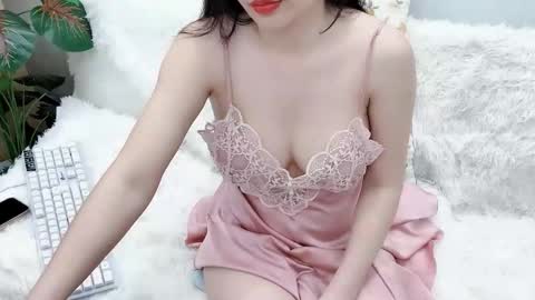Snapshot of lyly_sweet97 chatting on 04.19.26 lyly_sweet97 online show from 04.19.26
